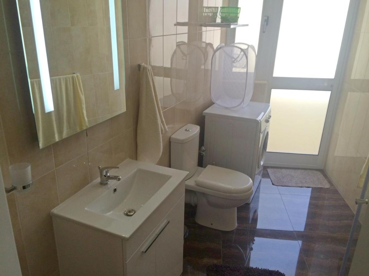 Cozy 1 Bedroom Apt Very Close To The Seaside B1B เซนต์พอลส์เบย์ ภายนอก รูปภาพ